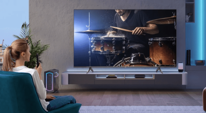 Hisense 55E7NQ Pro — доступний телевізор з діагоналлю 55 дюймів