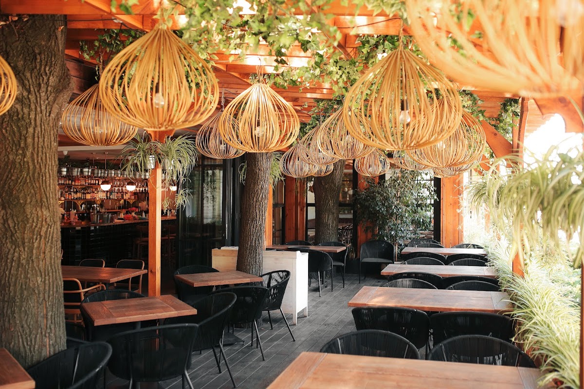 Big Mama — Restaurant