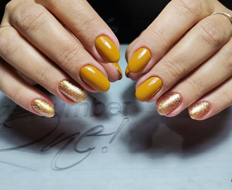 ES beauty salon & school